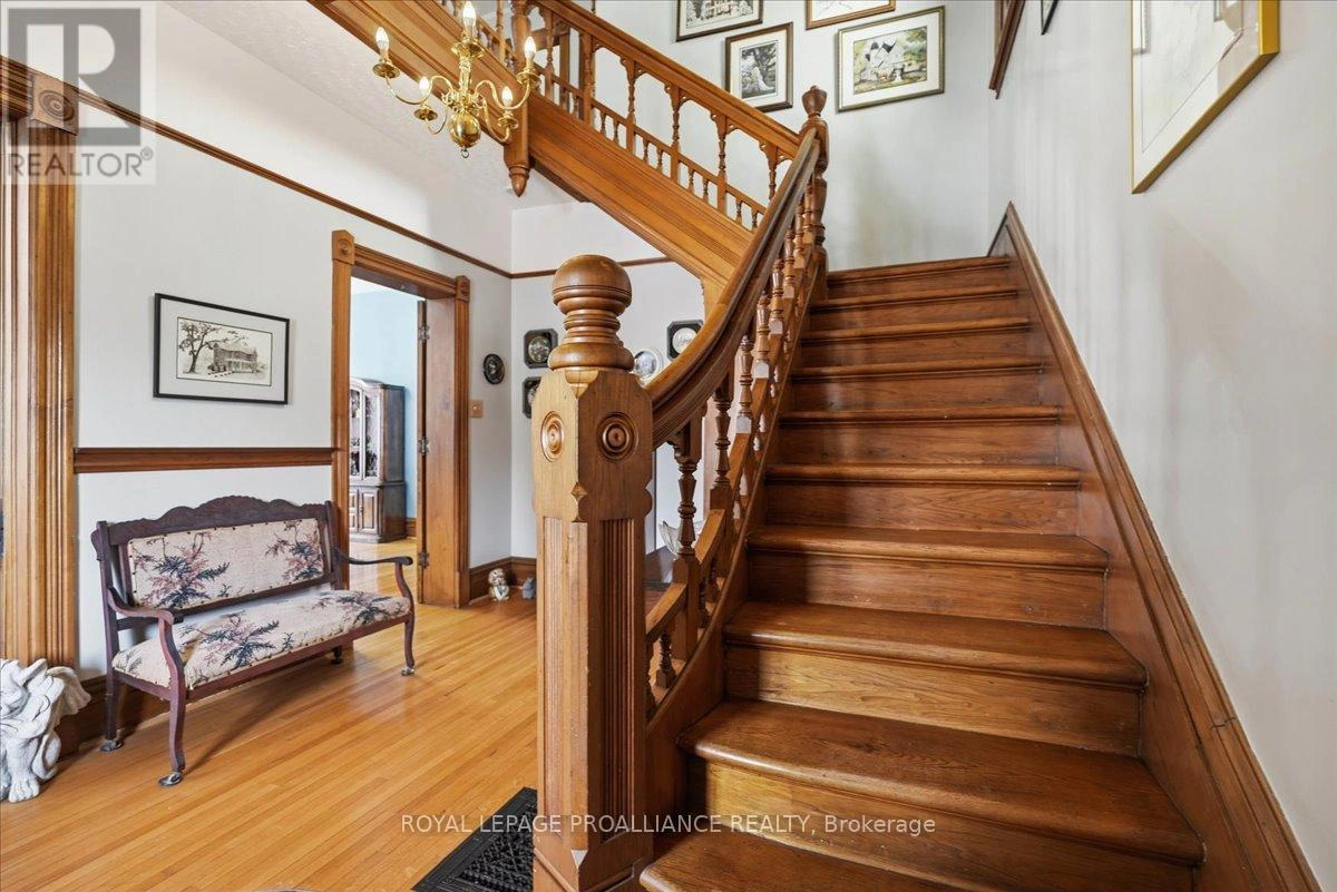 246 Colborne Street, Tweed, Ontario K0K 3J0 - Photo 7 - X12798478