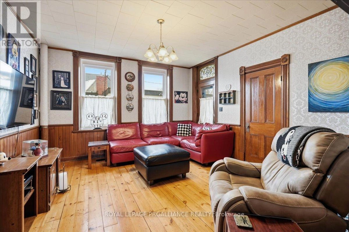 246 Colborne Street, Tweed, Ontario K0K 3J0 - Photo 20 - X12798478