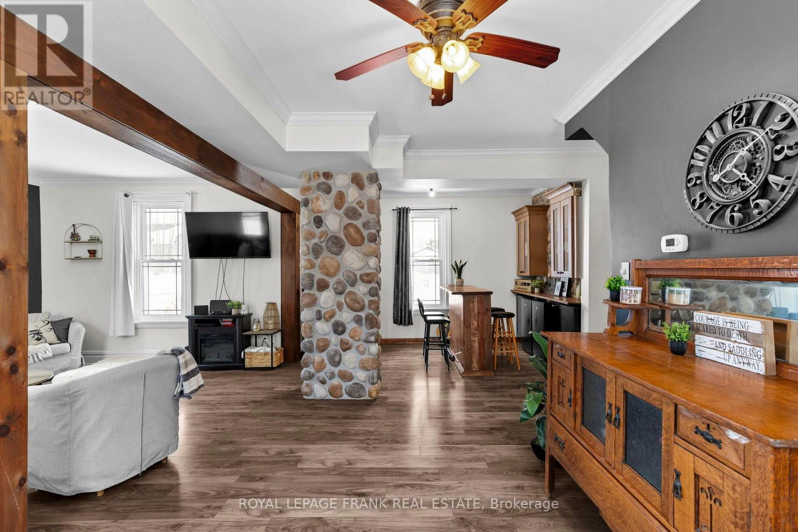 20 Richmond Street W, Kawartha Lakes, Ontario K0M 2B0 - Photo 4 - X12819268