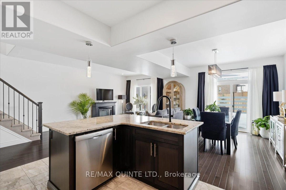 42 Kempton Avenue, Belleville, Ontario K8N 0E9 - Photo 10 - X12833580