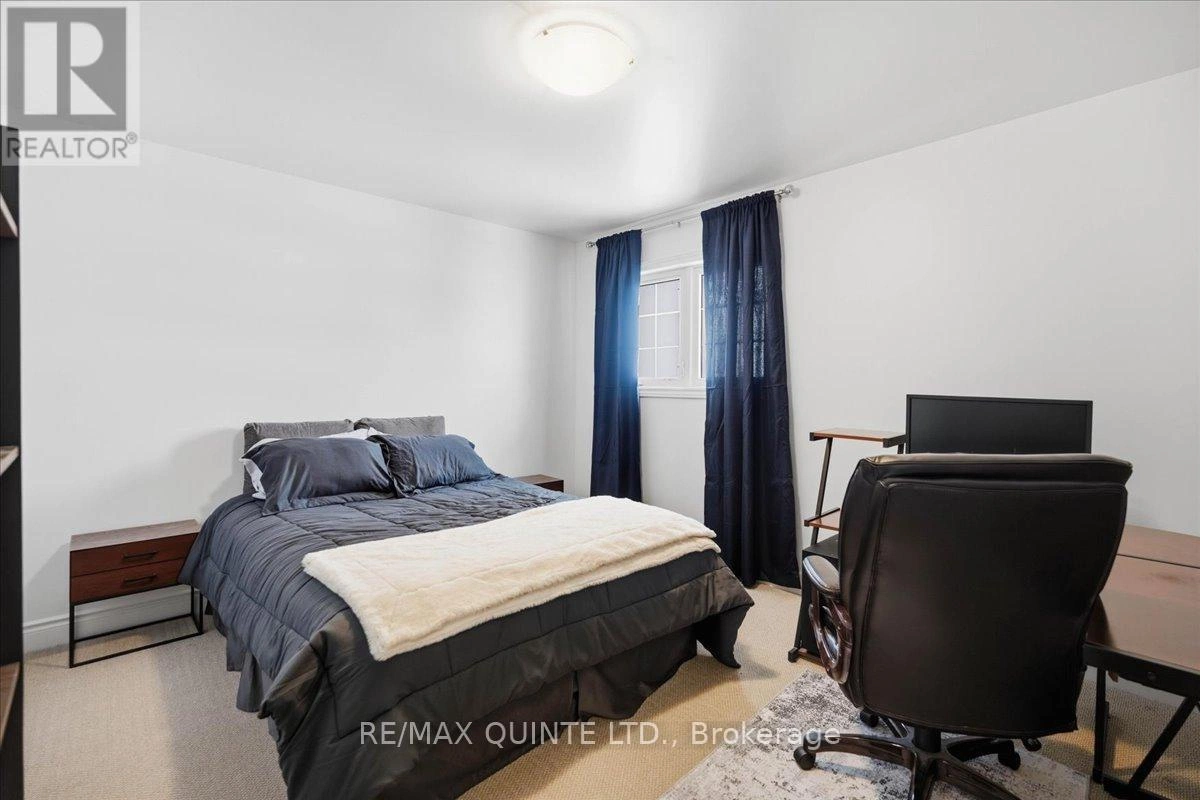 42 Kempton Avenue, Belleville, Ontario K8N 0E9 - Photo 29 - X12833580