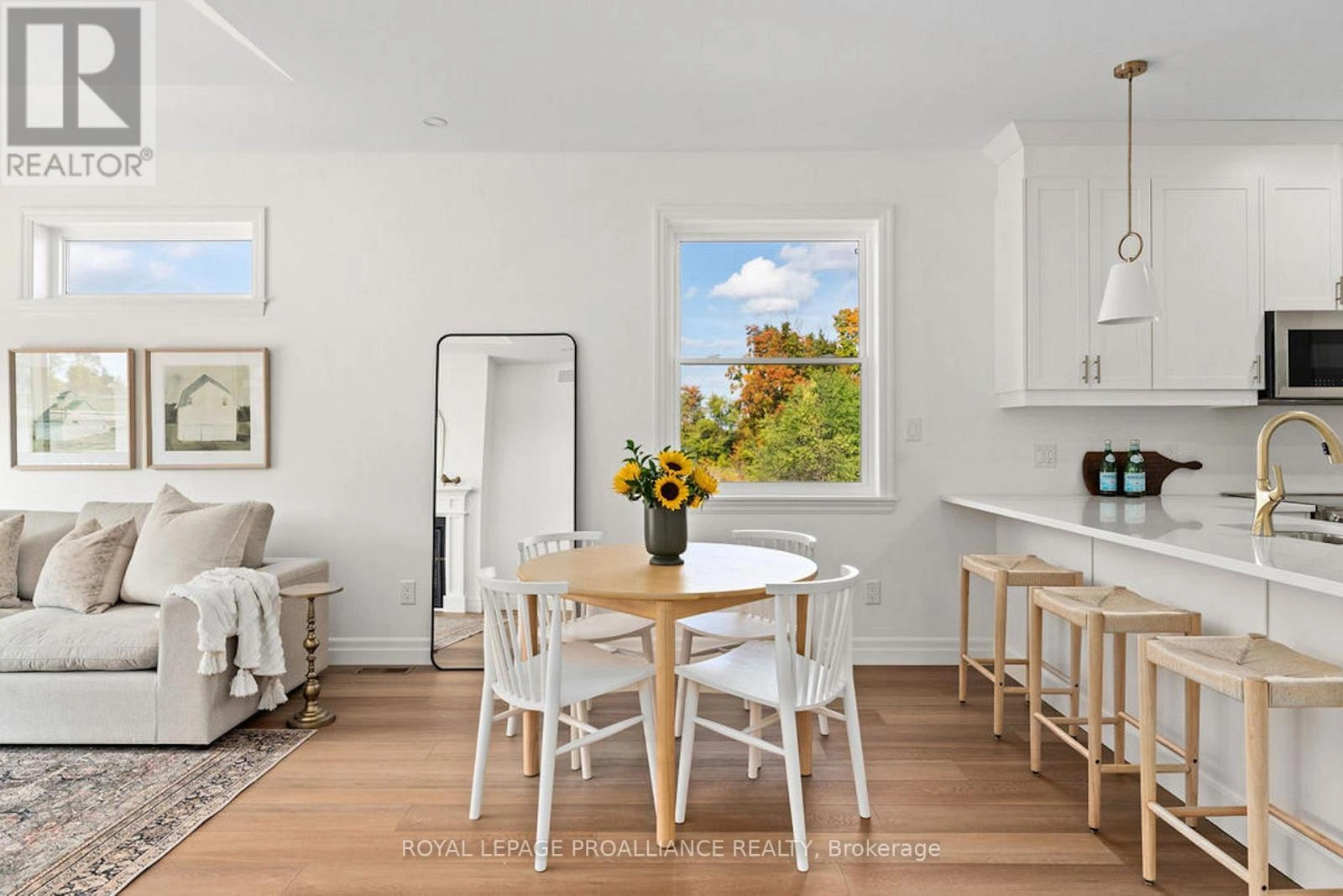 175 Pomeroy Avenue, Tweed, Ontario  K0K 3J0 - Photo 11 - X12840824