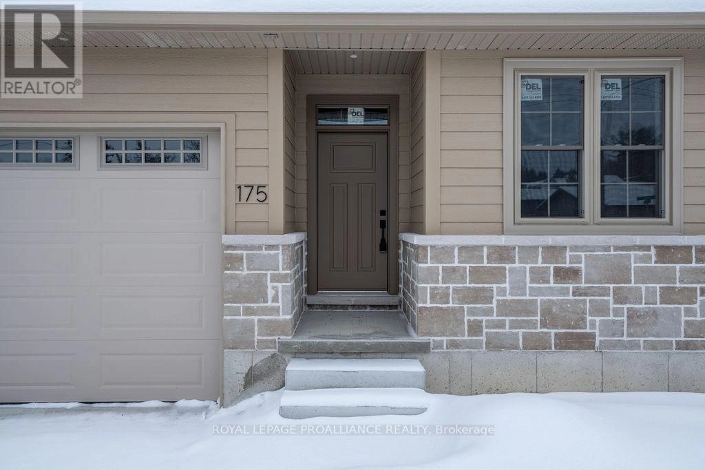 175 Pomeroy Avenue, Tweed, Ontario  K0K 3J0 - Photo 5 - X12840824