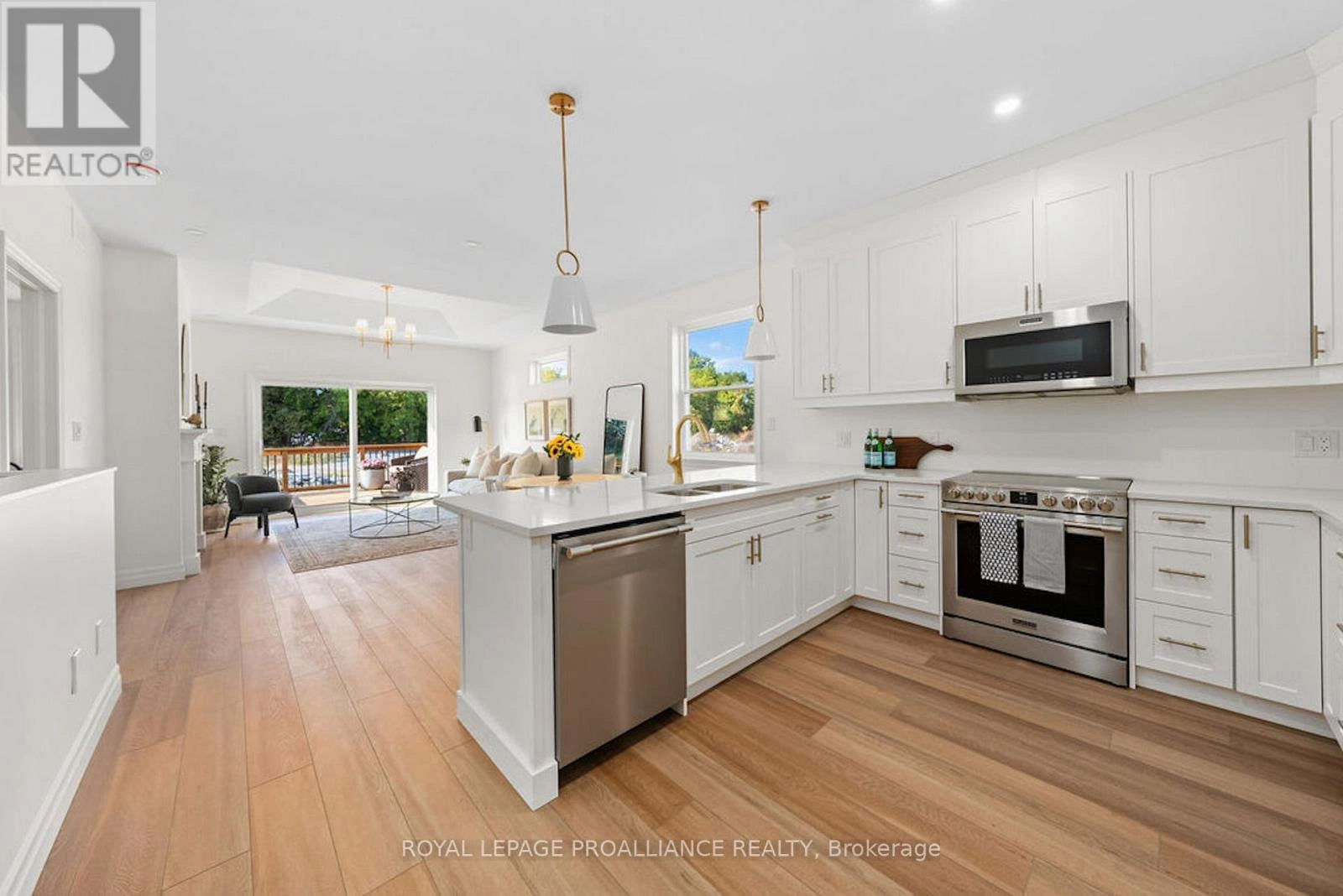 175 Pomeroy Avenue, Tweed, Ontario  K0K 3J0 - Photo 8 - X12840824