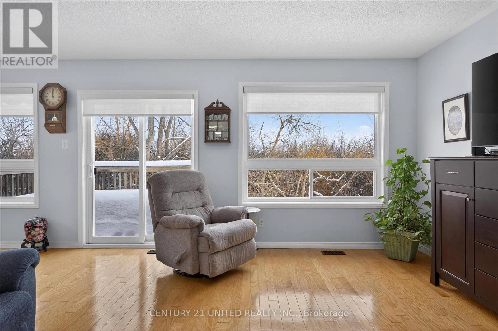 27 - 909 Wentworth Street, Peterborough, Ontario  K9J 8R7 - Photo 17 - X12848044