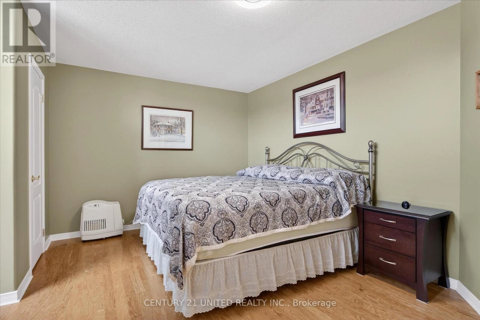 27 - 909 Wentworth Street, Peterborough, Ontario  K9J 8R7 - Photo 28 - X12848044