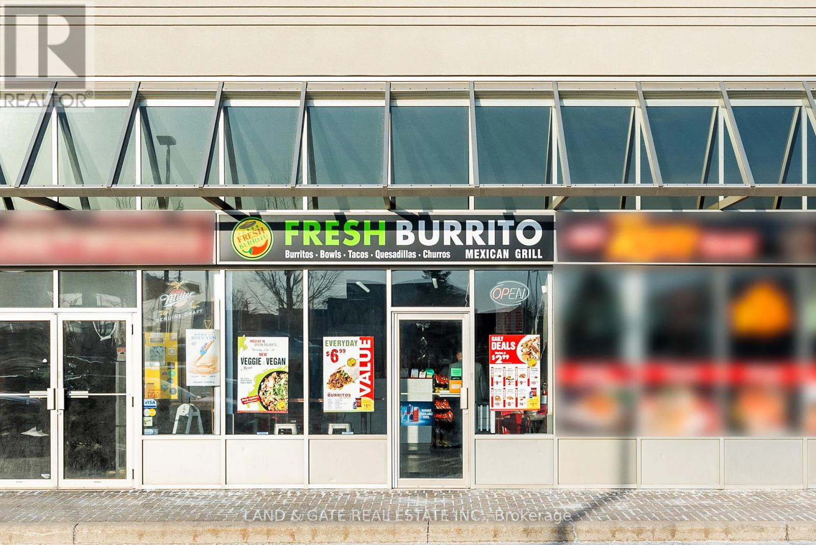 D3 - 2501 Third Line, Oakville, Ontario L6M 5A9 - Photo 1 - W12643242