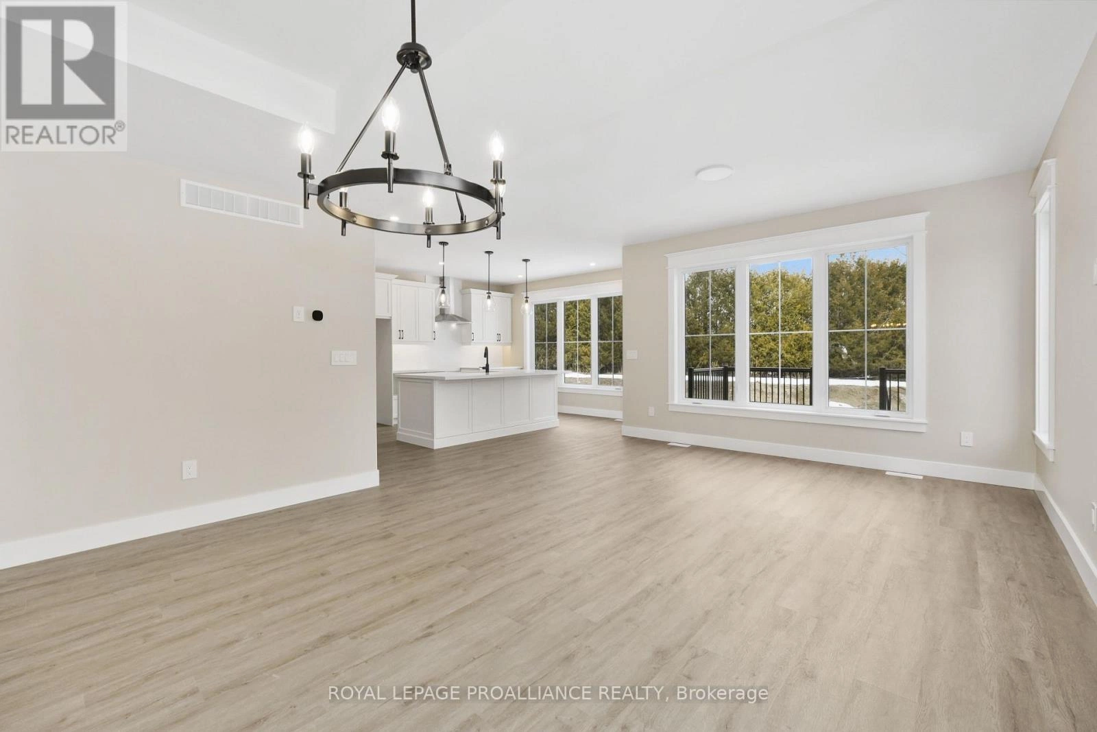 30 Hollingsworth Street, Cramahe, Ontario K0K 1S0 - Photo 11 - X12421412