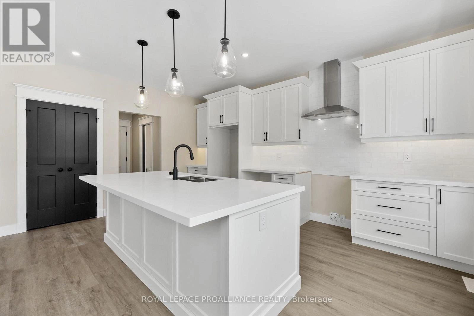 30 Hollingsworth Street, Cramahe, Ontario K0K 1S0 - Photo 17 - X12421412