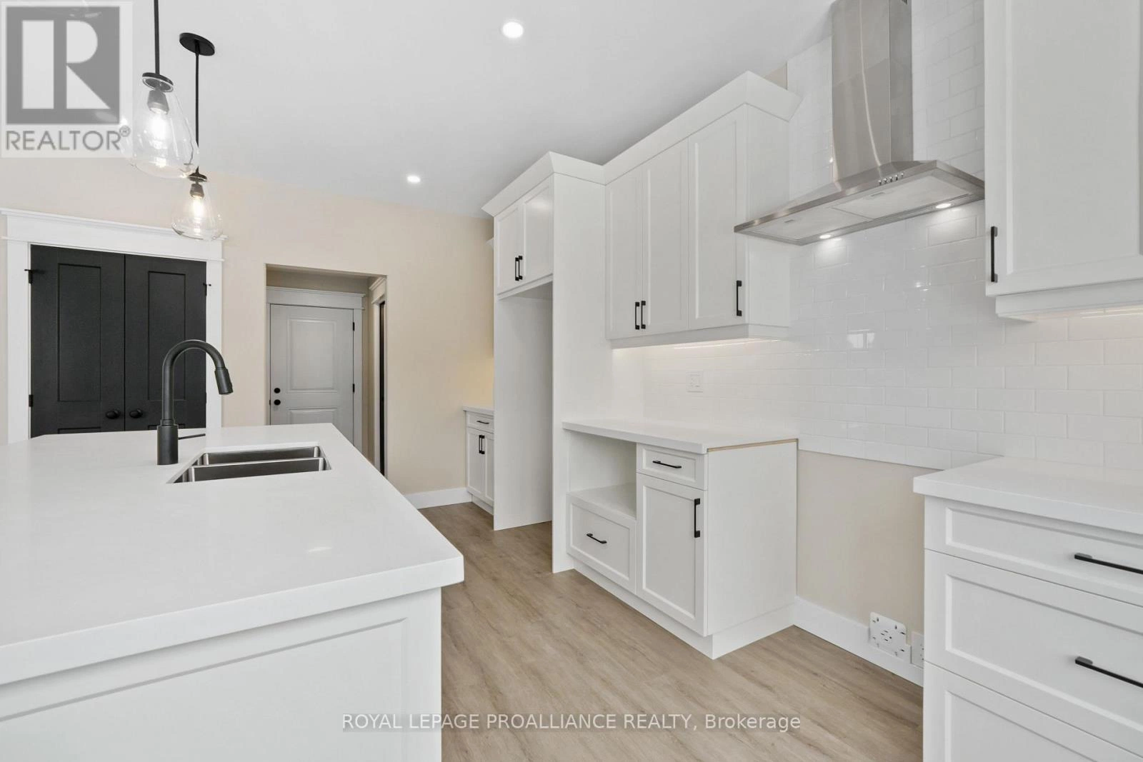 30 Hollingsworth Street, Cramahe, Ontario K0K 1S0 - Photo 18 - X12421412