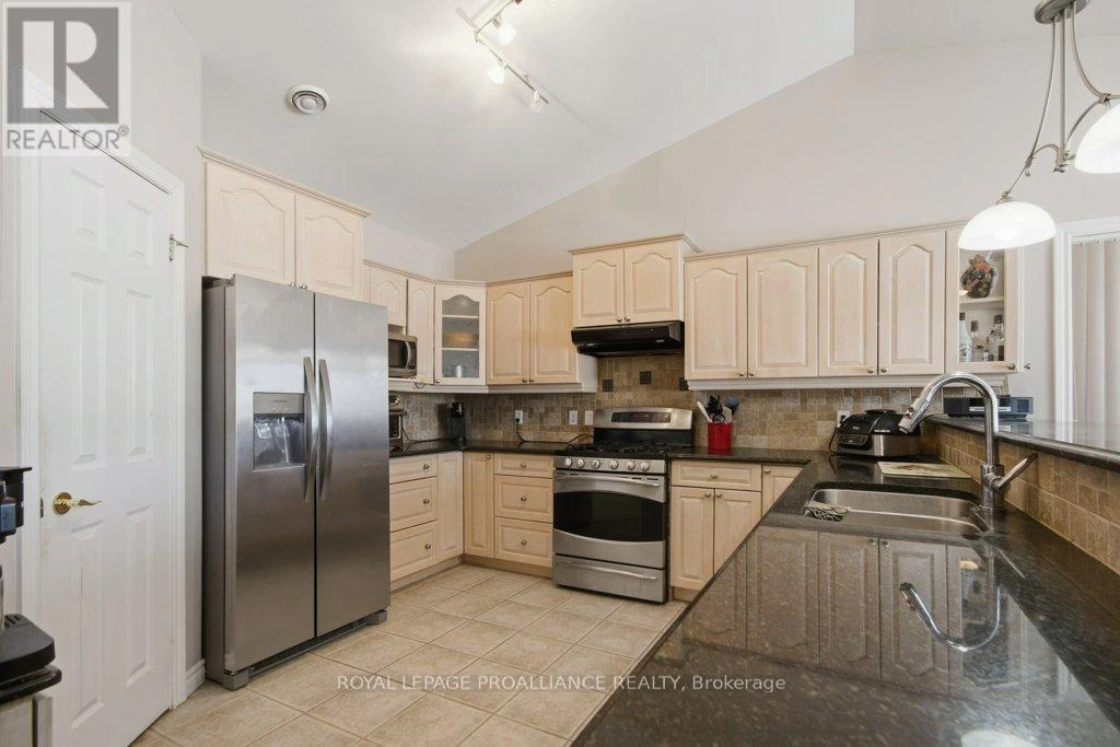 51 Applewood Drive, Brighton, Ontario  K0K 1H0 - Photo 16 - X12754924