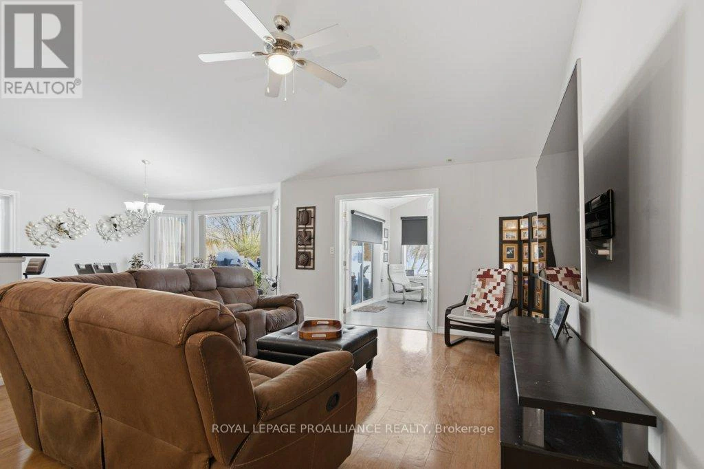 51 Applewood Drive, Brighton, Ontario  K0K 1H0 - Photo 9 - X12754924