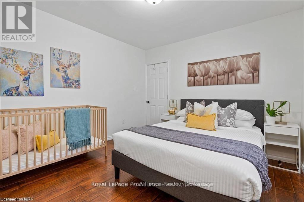 Main - 5654 Desson Avenue, Niagara Falls, Ontario L2G 3T2 - Photo 13 - X12845024