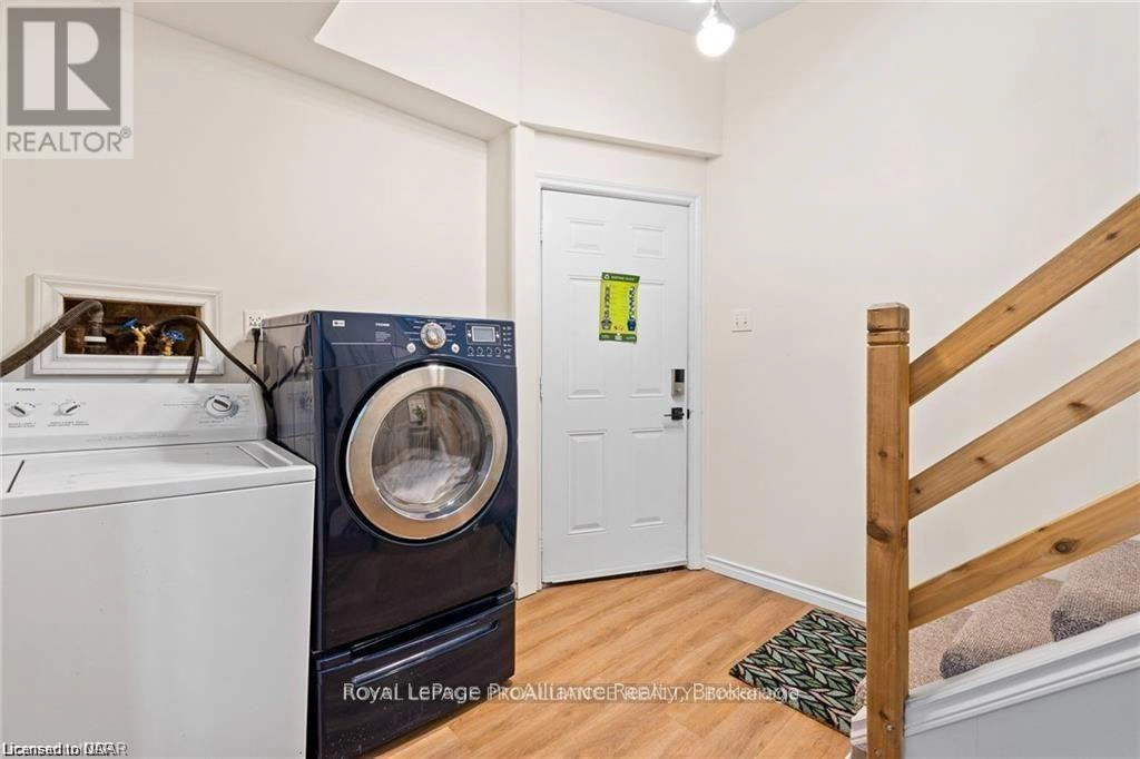 Main - 5654 Desson Avenue, Niagara Falls, Ontario L2G 3T2 - Photo 16 - X12845024