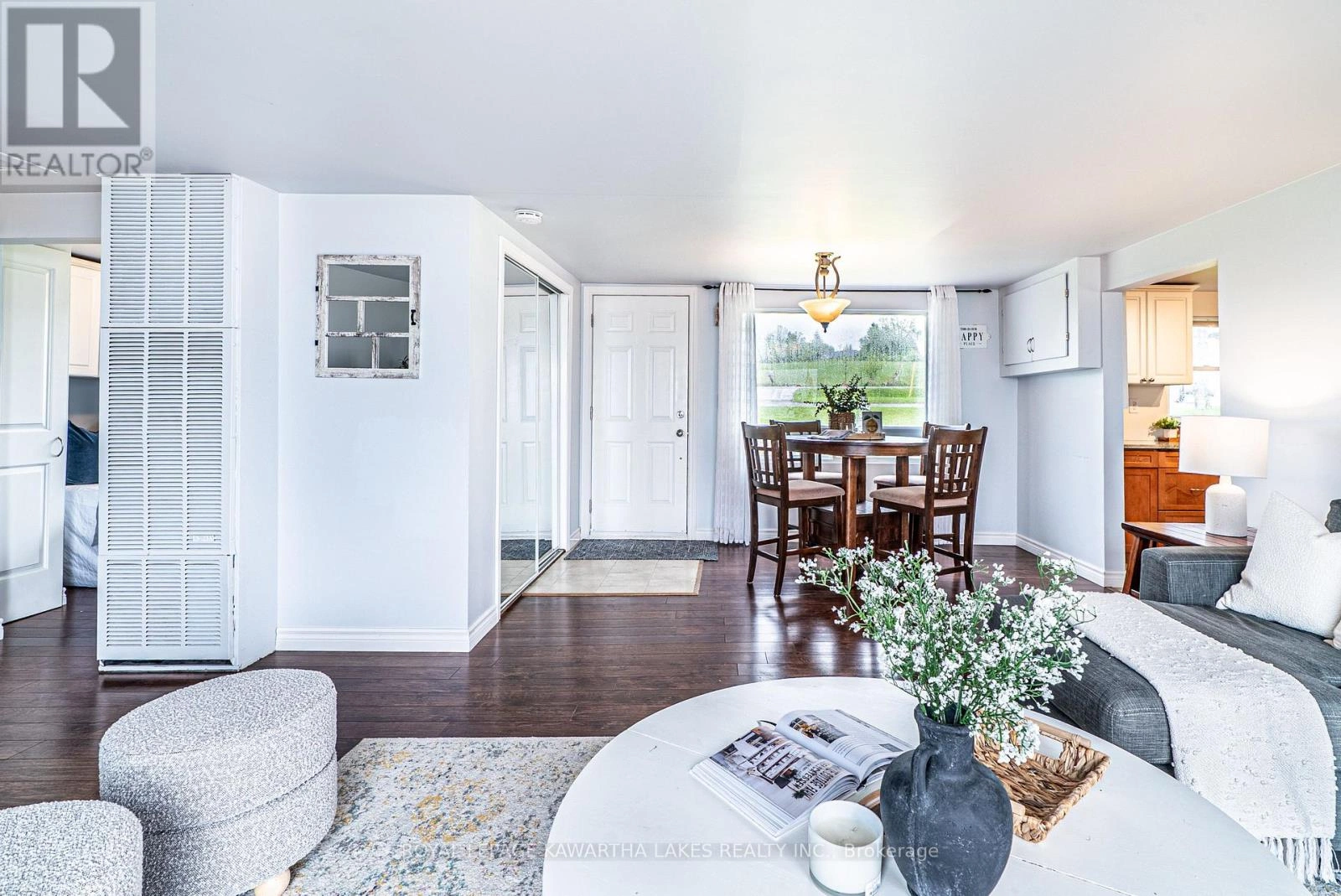 215 Snug Harbour Road, Kawartha Lakes, Ontario K9V 4R6 - Photo 11 - X12879588