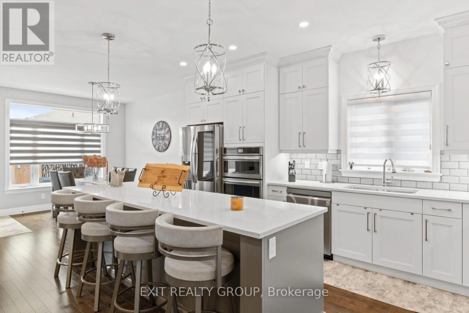 86 Essex Drive, Belleville, Ontario  K8N 0J1 - Photo 4 - X12666386