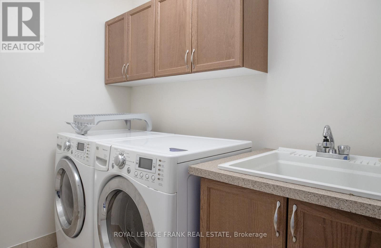 2309 Wuthering Heights Way, Oakville, Ontario  L6M 0E7 - Photo 39 - W12890052