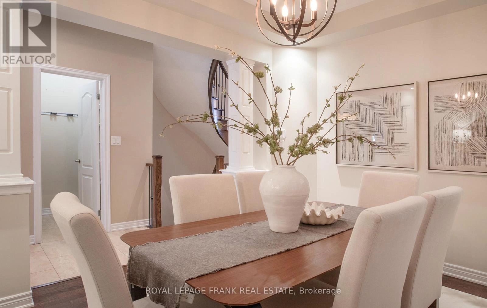 2309 Wuthering Heights Way, Oakville, Ontario  L6M 0E7 - Photo 8 - W12890052