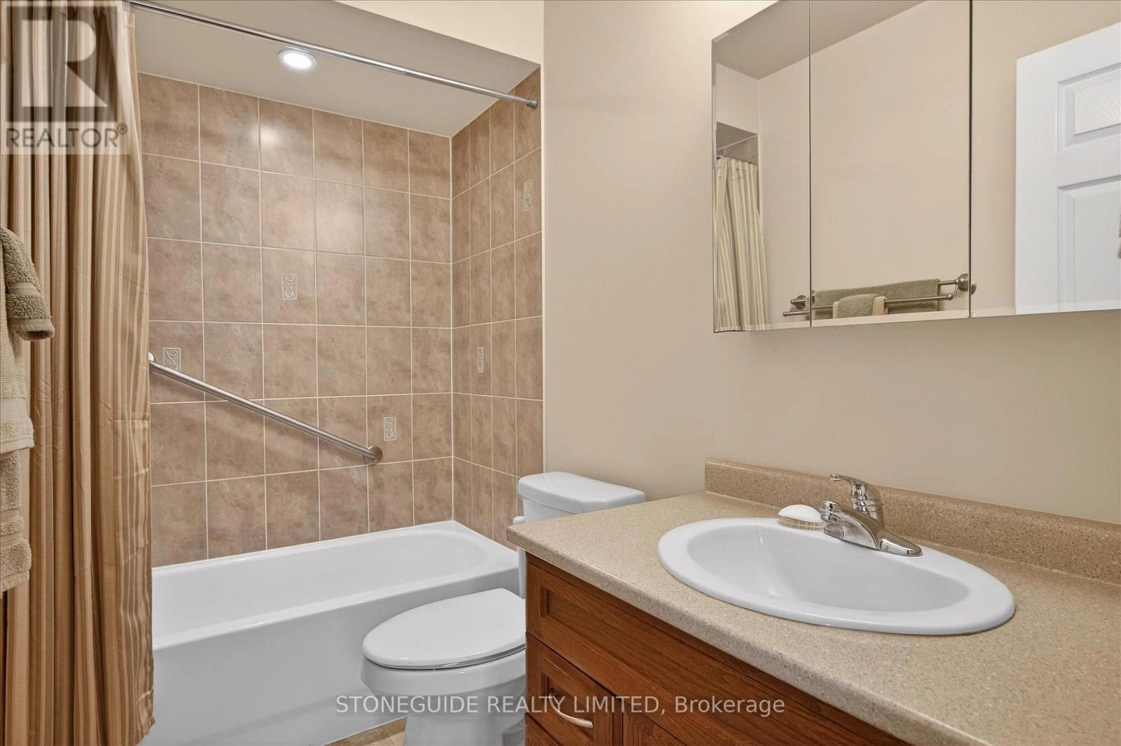 669 Tully Crescent, Peterborough, Ontario  K9K 0A9 - Photo 31 - X12891642