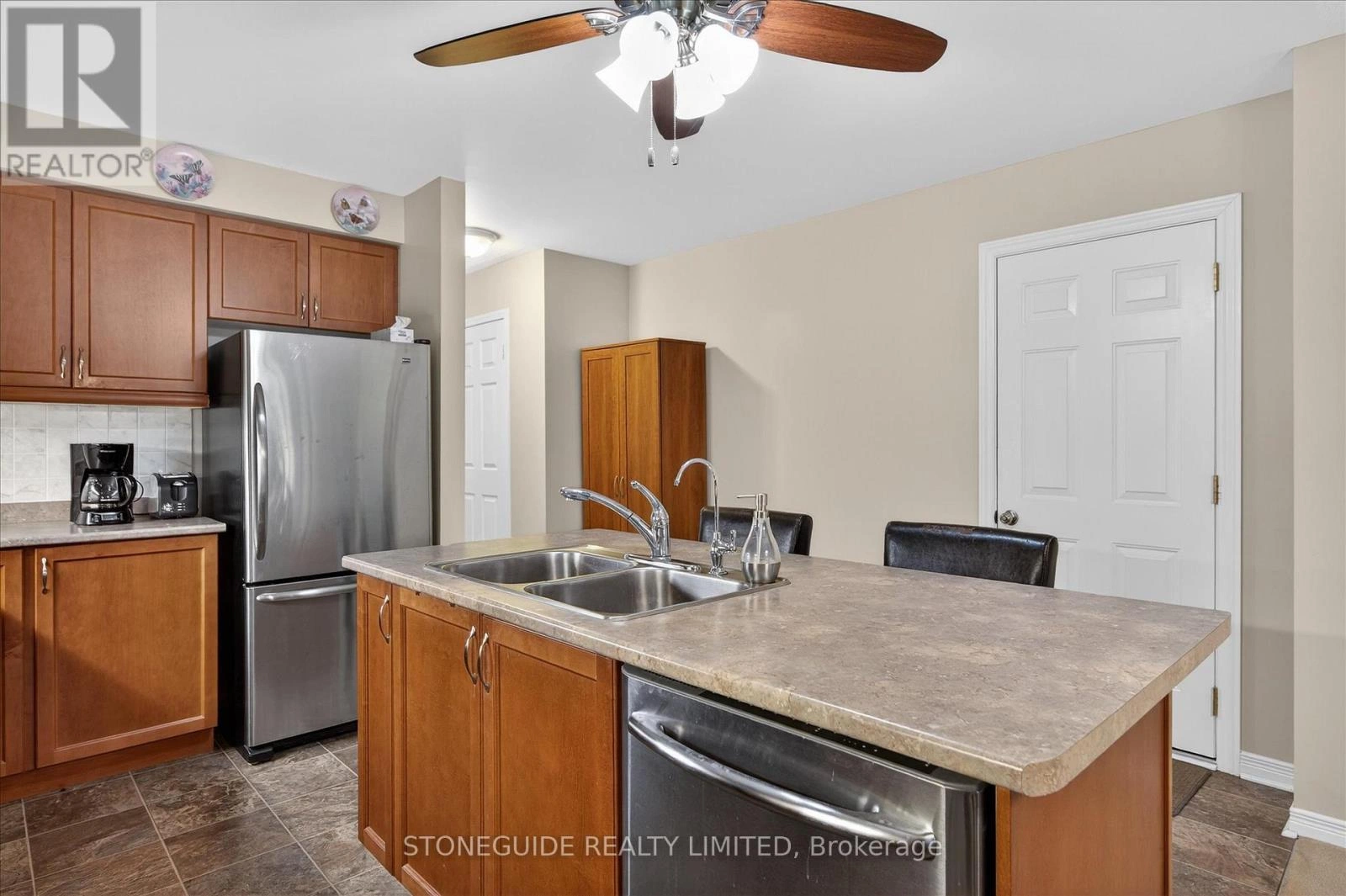 669 Tully Crescent, Peterborough, Ontario  K9K 0A9 - Photo 9 - X12891642