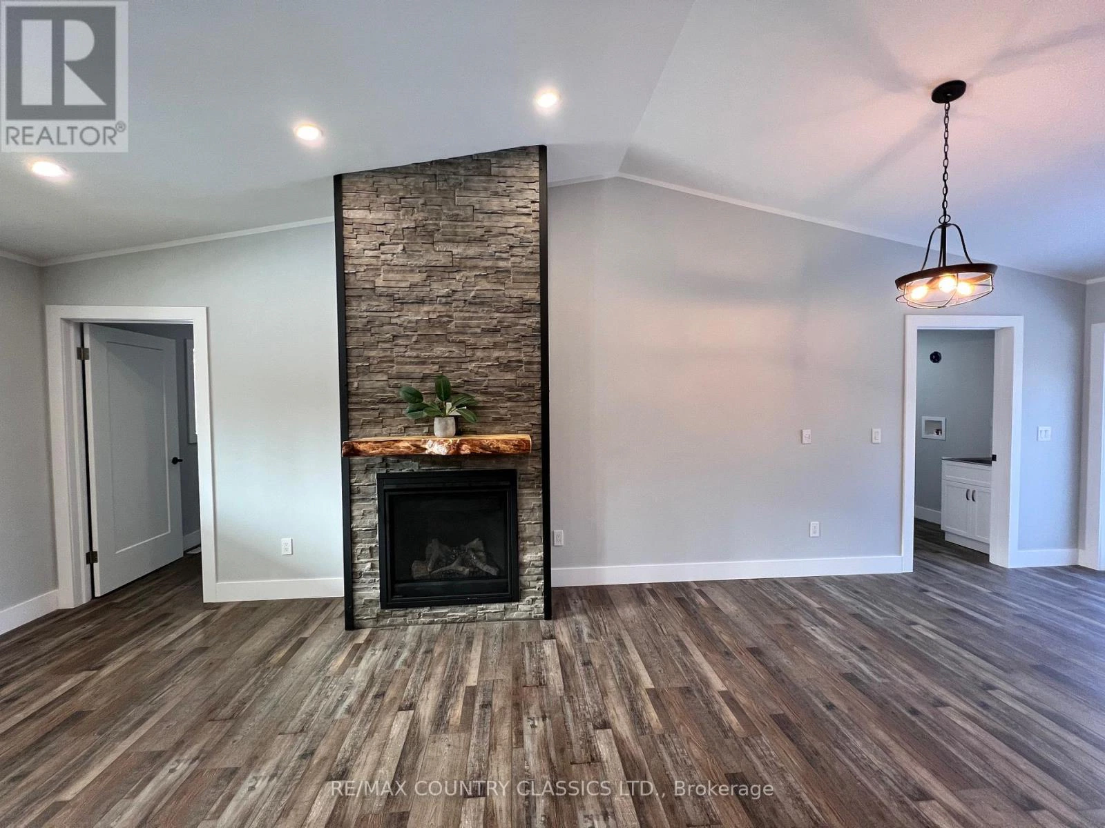 25350a Highway 62 S, Bancroft, Ontario  K0L 1C0 - Photo 11 - X12849460