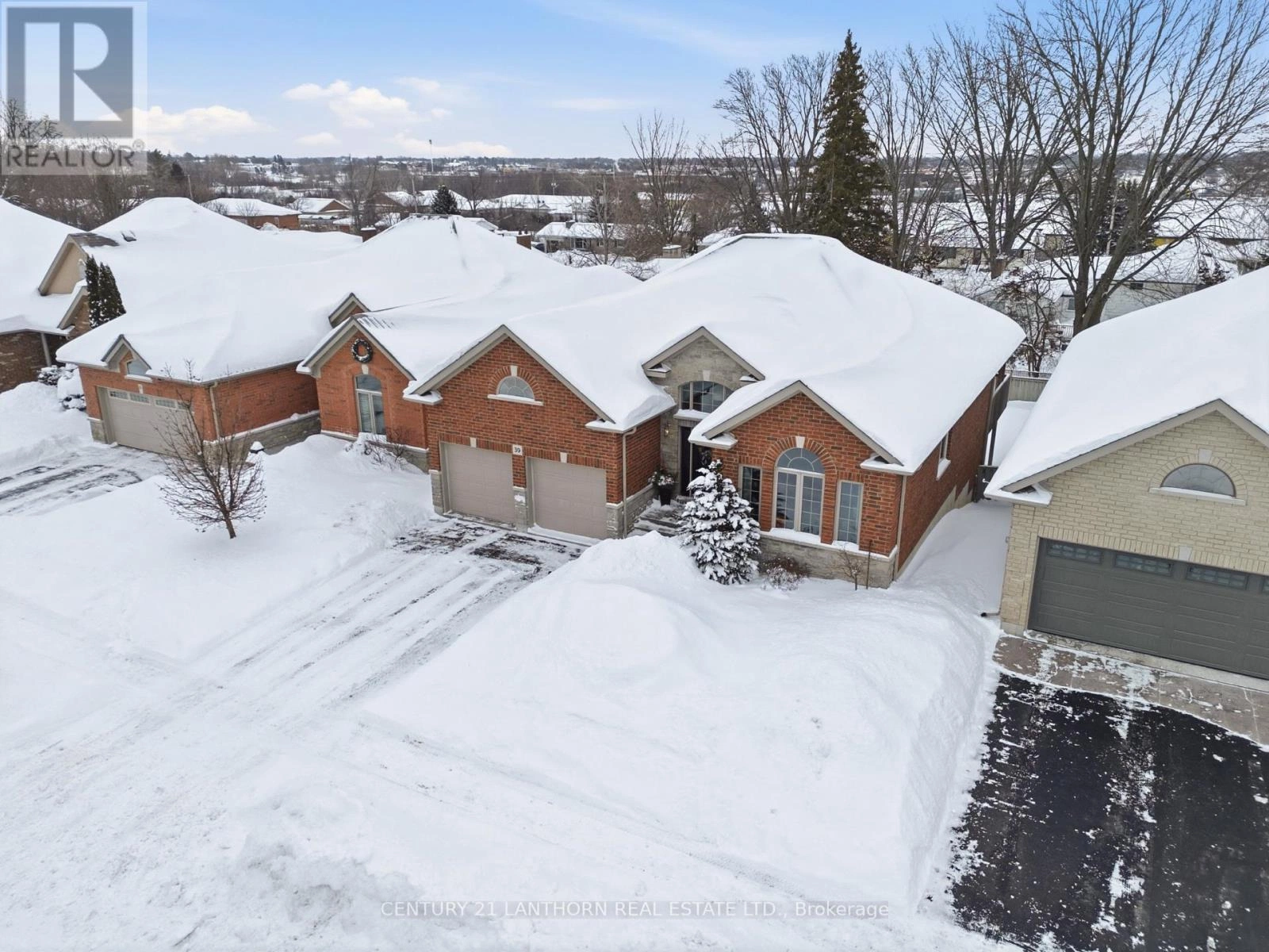 39 Mcdougall Drive, Belleville, Ontario K8N 0M1 - Photo 2 - X12895864