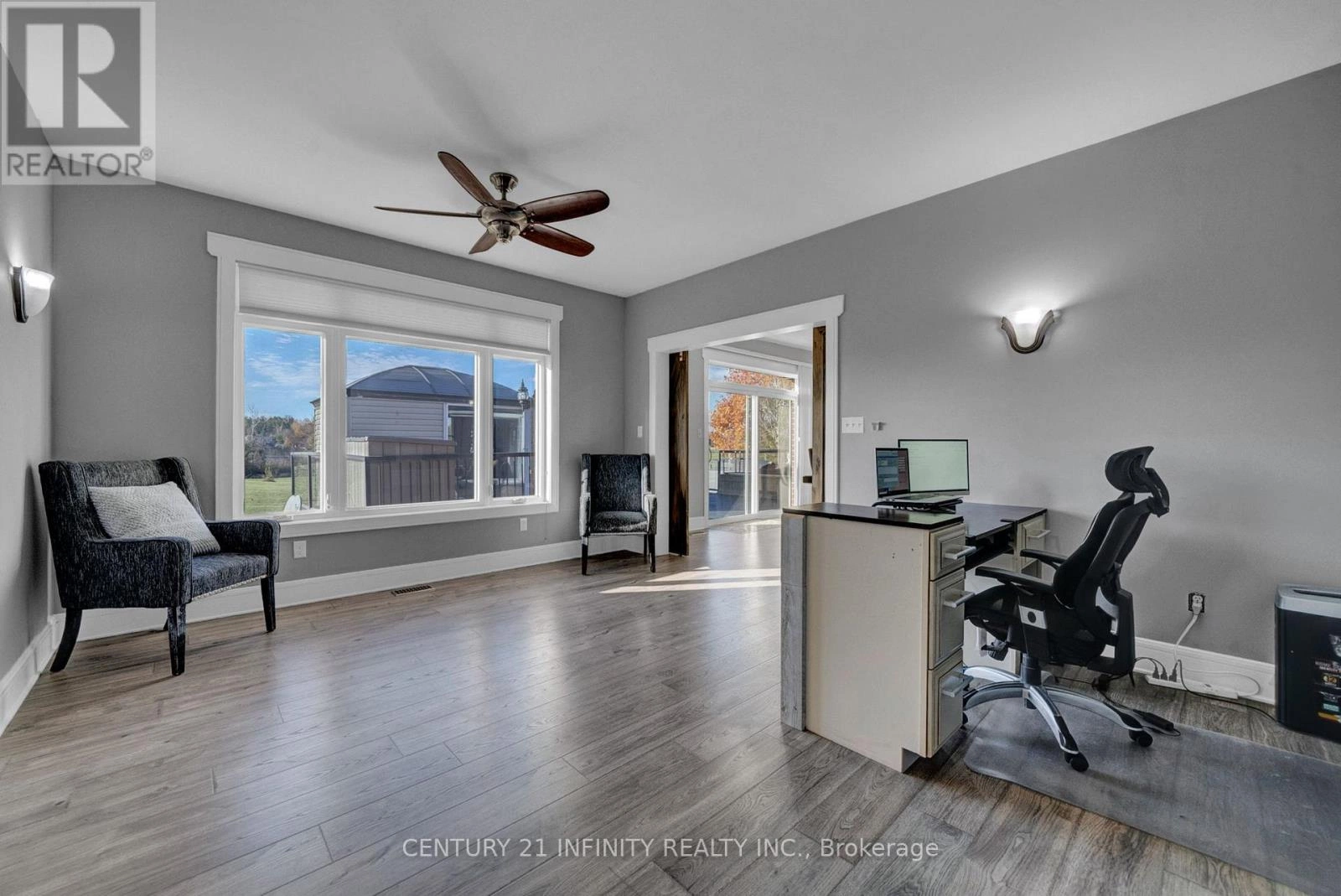 222 Southcrest Drive, Kawartha Lakes, Ontario  L0C 1G0 - Photo 20 - X12909140