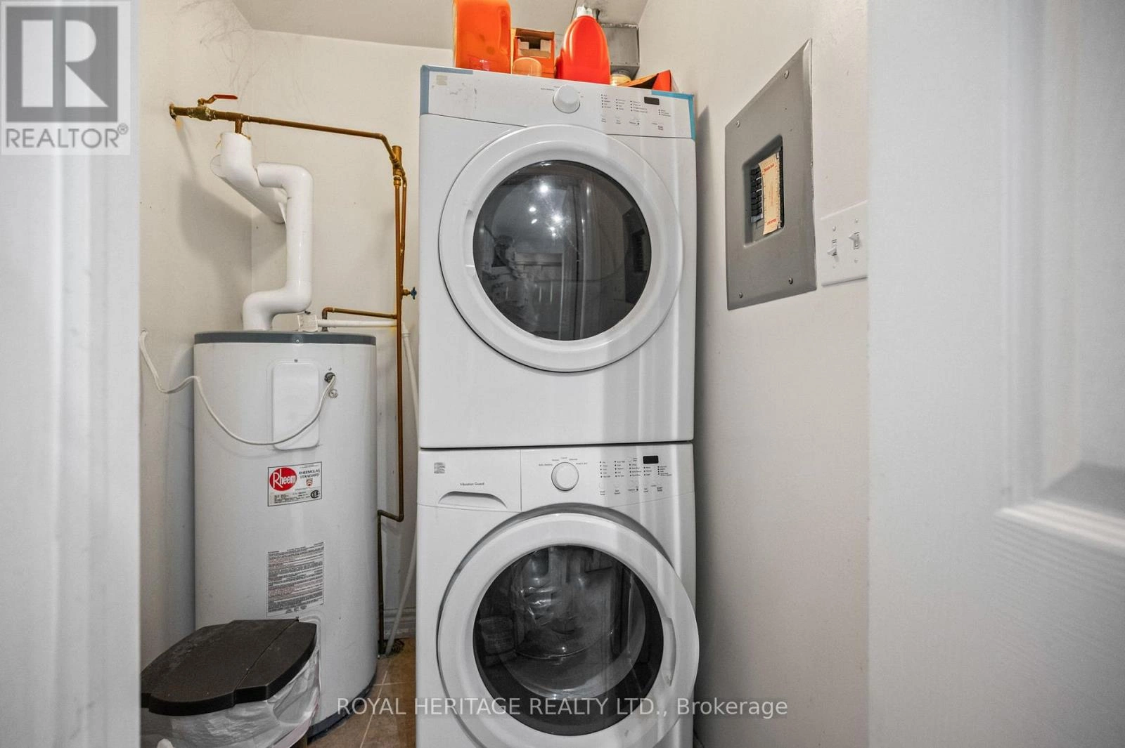 303 - 195 Lake Driveway W, Ajax, Ontario  L1S 7H7 - Photo 18 - E12917924