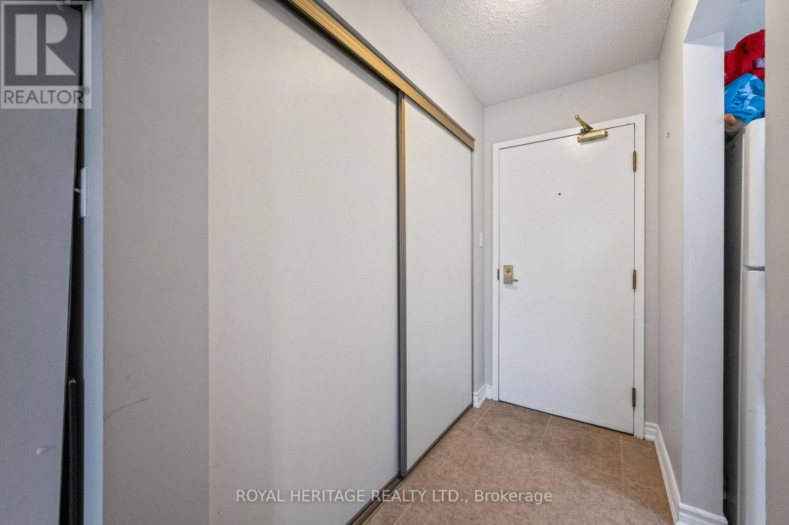 303 - 195 Lake Driveway W, Ajax, Ontario  L1S 7H7 - Photo 7 - E12917924