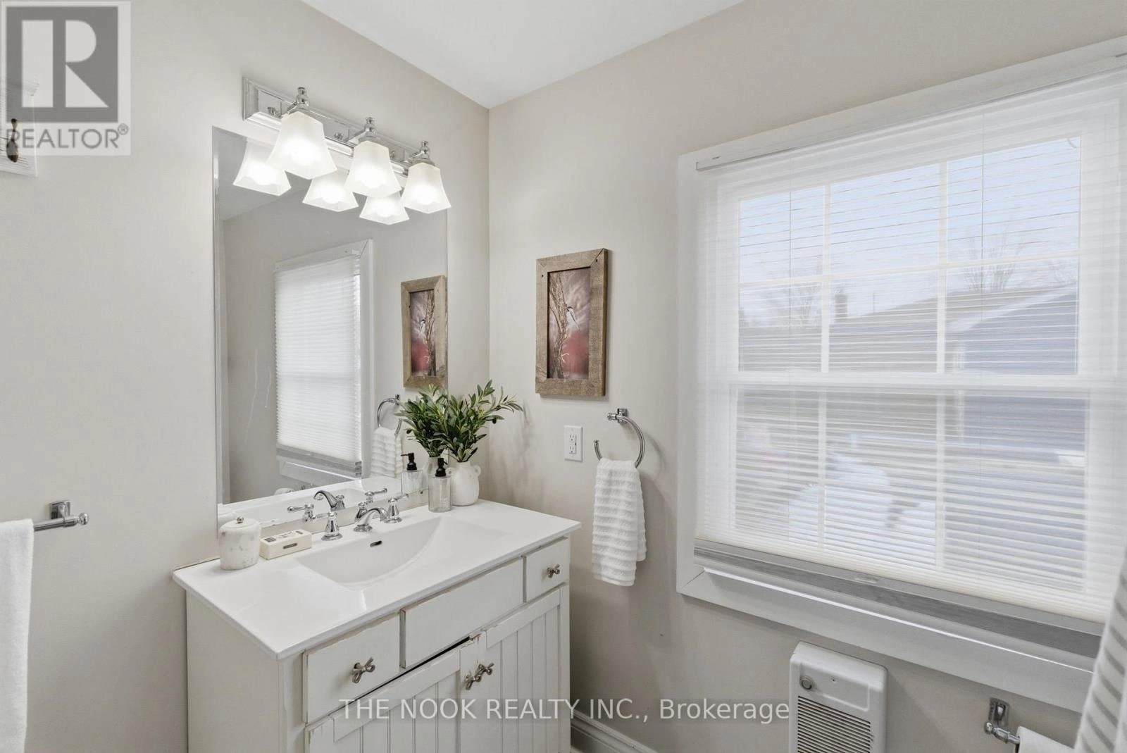 264 Bennet Street, Peterborough, Ontario K9H 5B9 - Photo 27 - X12920508