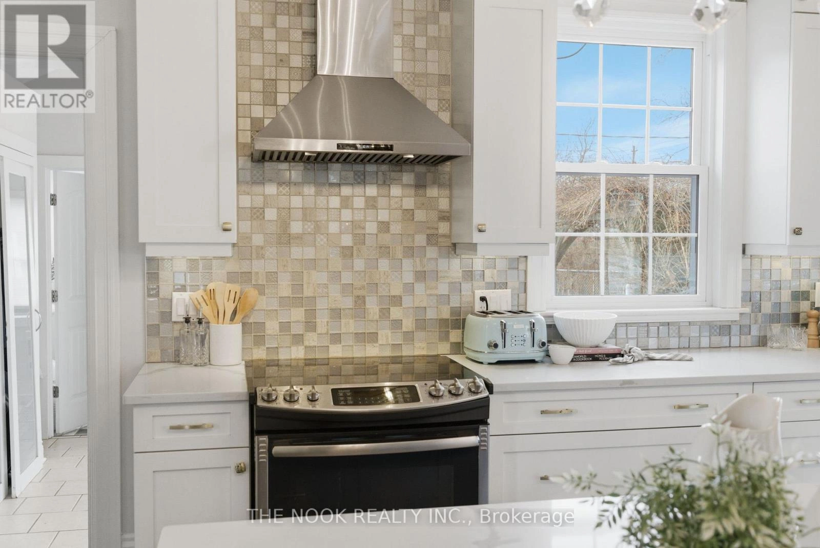 264 Bennet Street, Peterborough, Ontario K9H 5B9 - Photo 9 - X12920508