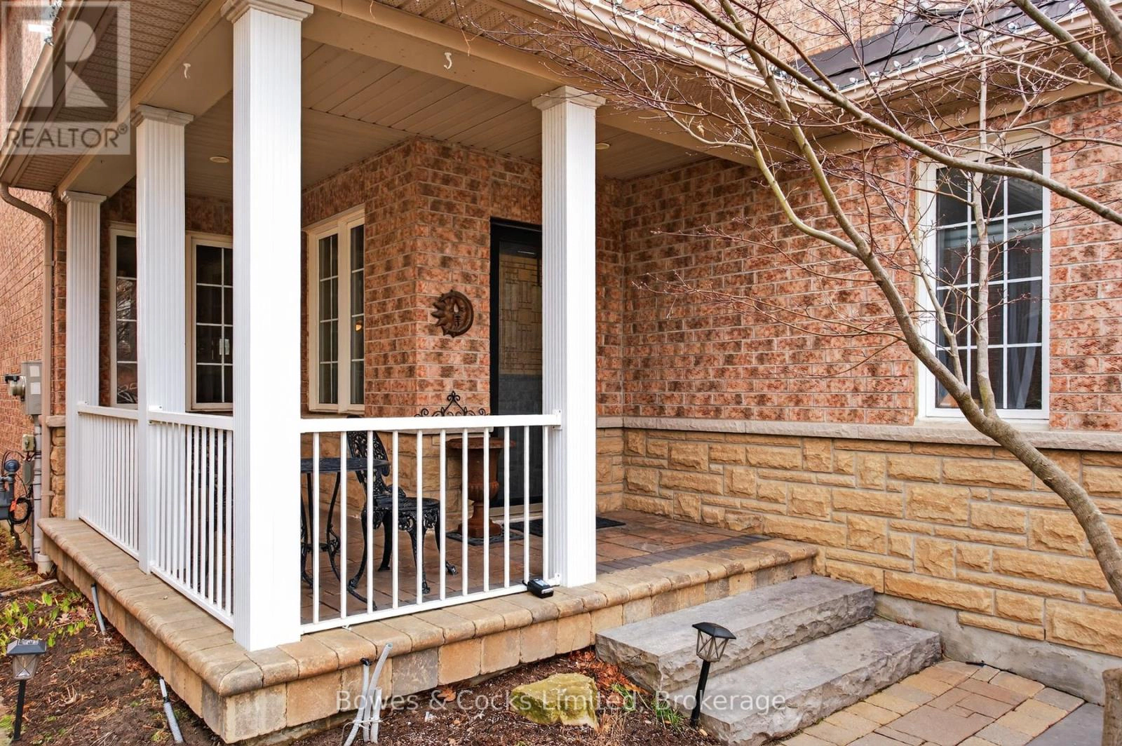 58 Carlinds Drive, Whitby, Ontario  L1R 3B8 - Photo 4 - E12945334