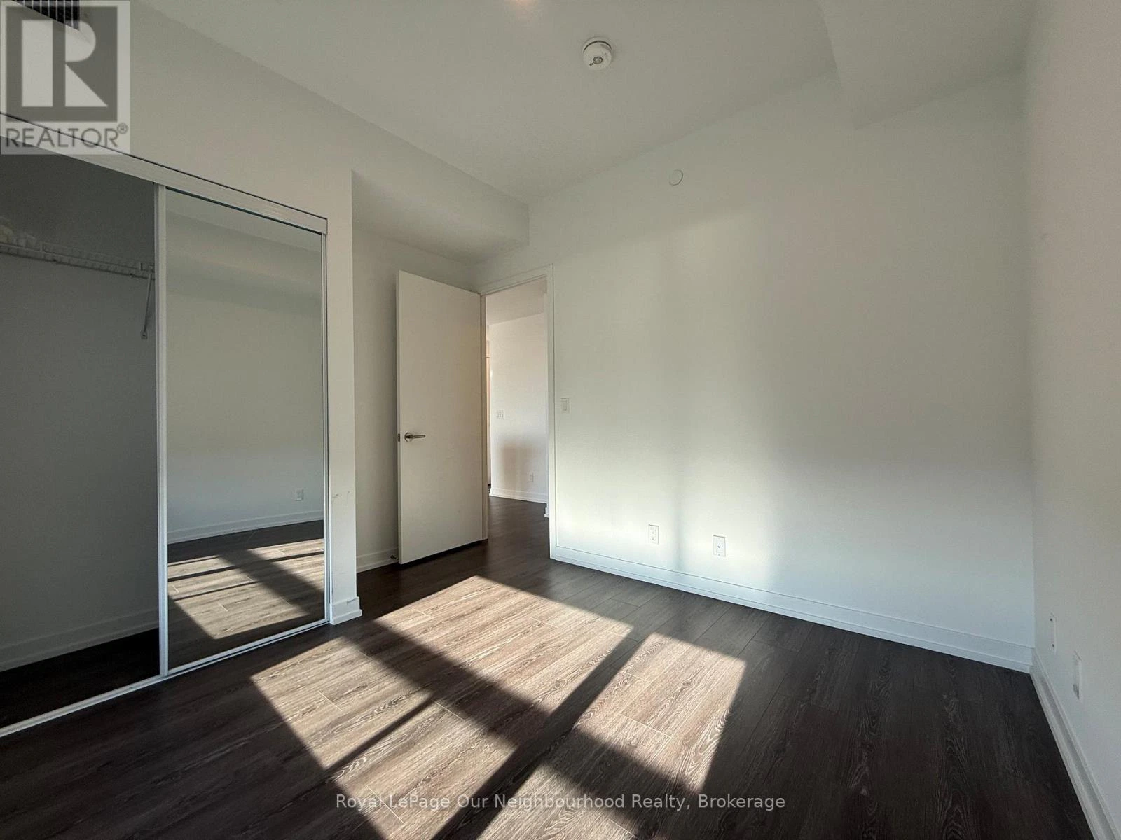 2512 - 7950 Bathurst Street, Vaughan, Ontario  L4J 0L4 - Photo 12 - N12948036