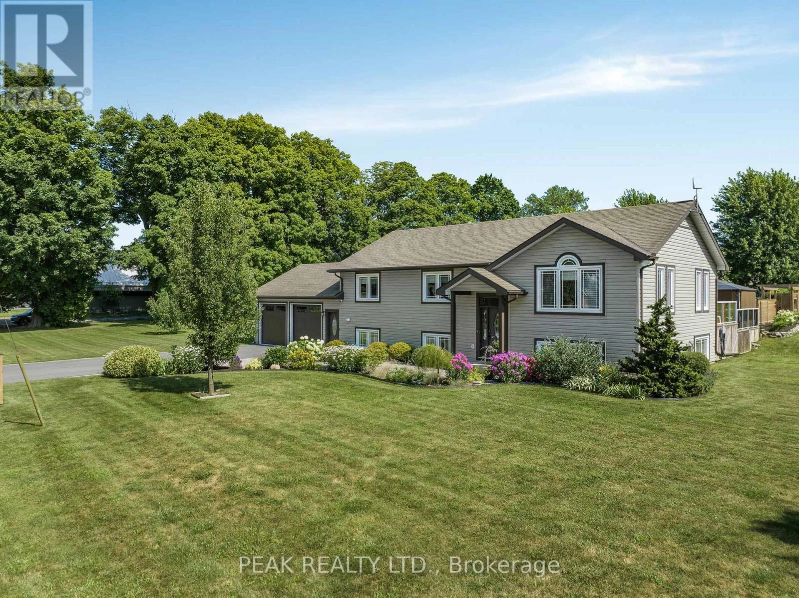 116 Prinyers Cove Crescent, Prince Edward County, Ontario  K0K 2T0 - Photo 11 - X12901938