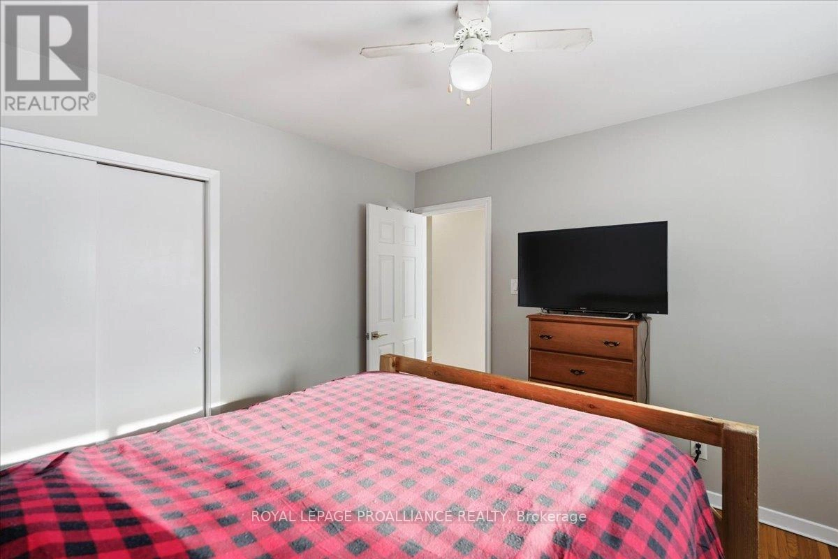 127 Aikins Road, Quinte West, Ontario K8N 4Z2 - Photo 22 - X12822220