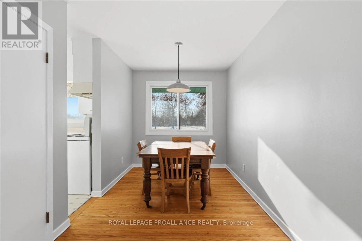 127 Aikins Road, Quinte West, Ontario K8N 4Z2 - Photo 11 - X12822220