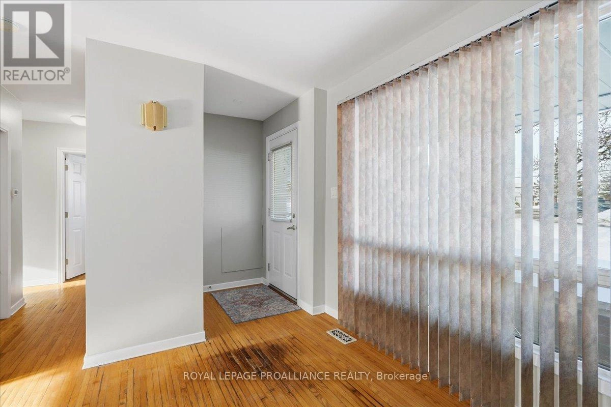 127 Aikins Road, Quinte West, Ontario K8N 4Z2 - Photo 5 - X12822220