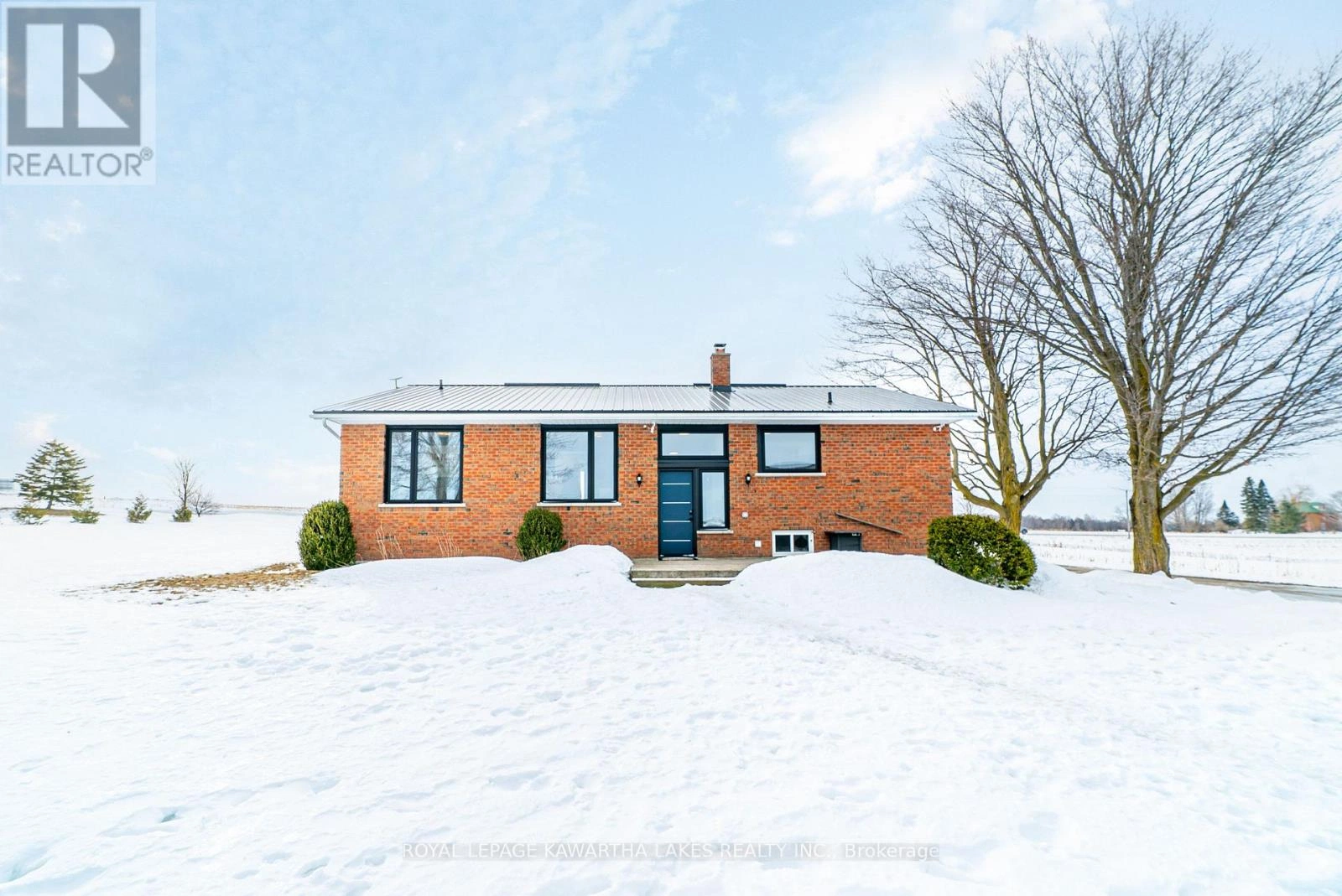 S1075 Concession Rd 2, Brock, Ontario  L0C 1H0 - Photo 2 - N12845312