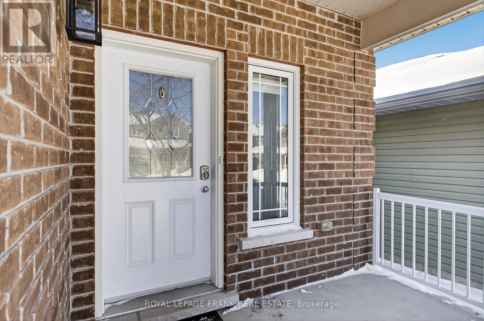 859 Emery Way, Peterborough, Ontario  K9J 0H7 - Photo 2 - X12947688