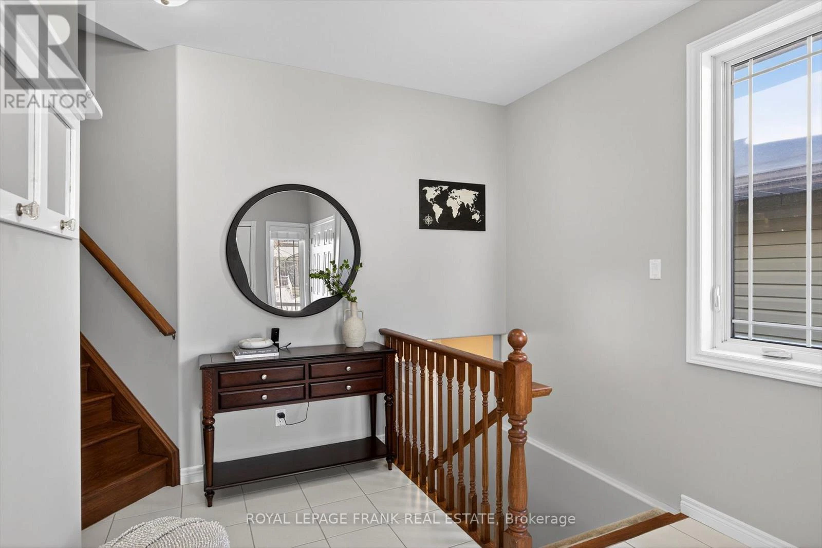 859 Emery Way, Peterborough, Ontario  K9J 0H7 - Photo 4 - X12947688