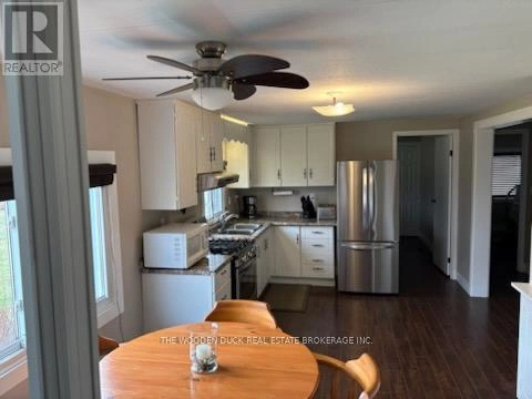 1314 96 Highway, Frontenac Islands, Ontario K0H 2Y0 - Photo 10 - X12962694