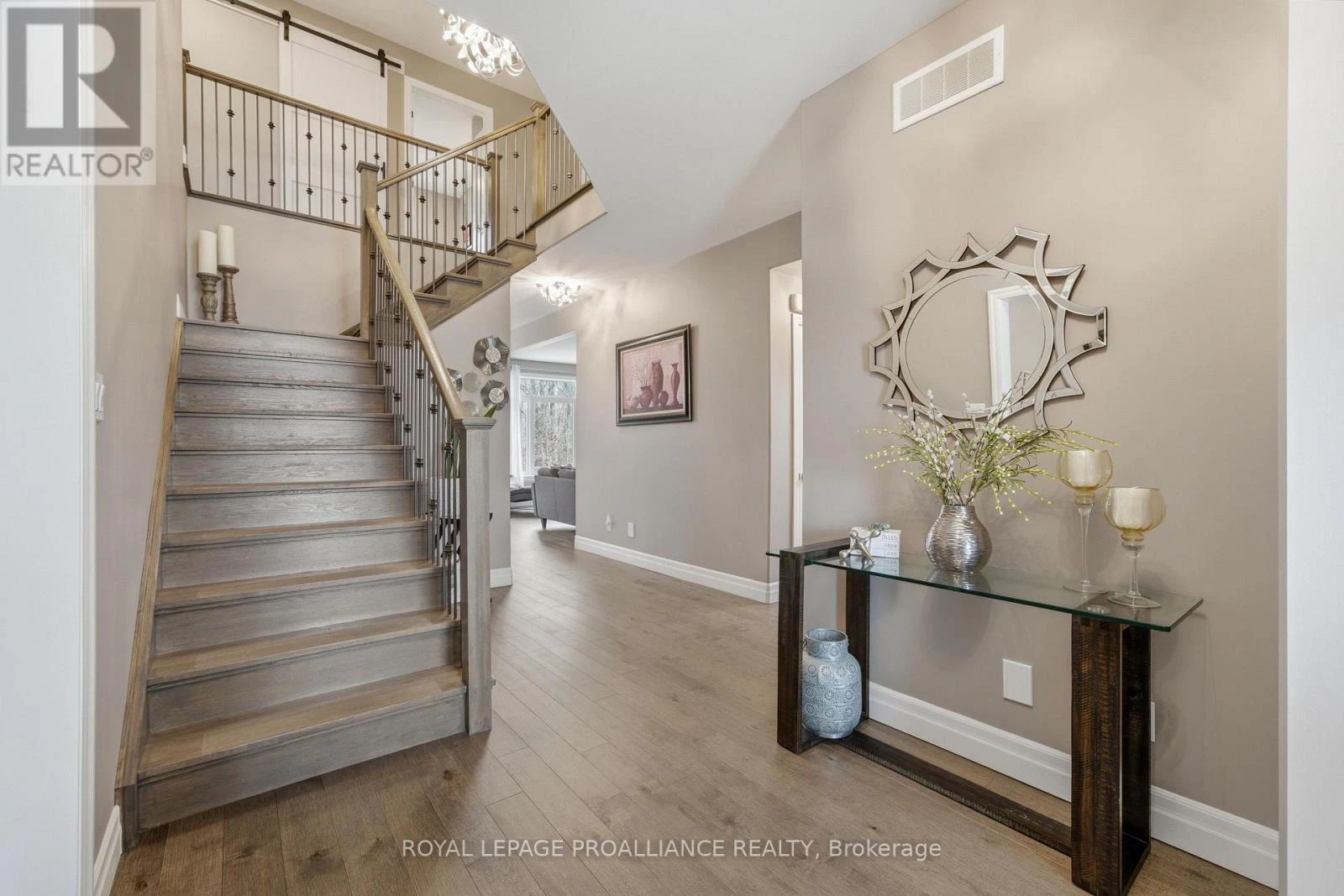 57 Appledene Drive, Quinte West, Ontario  K8V 0H6 - Photo 5 - X12963208