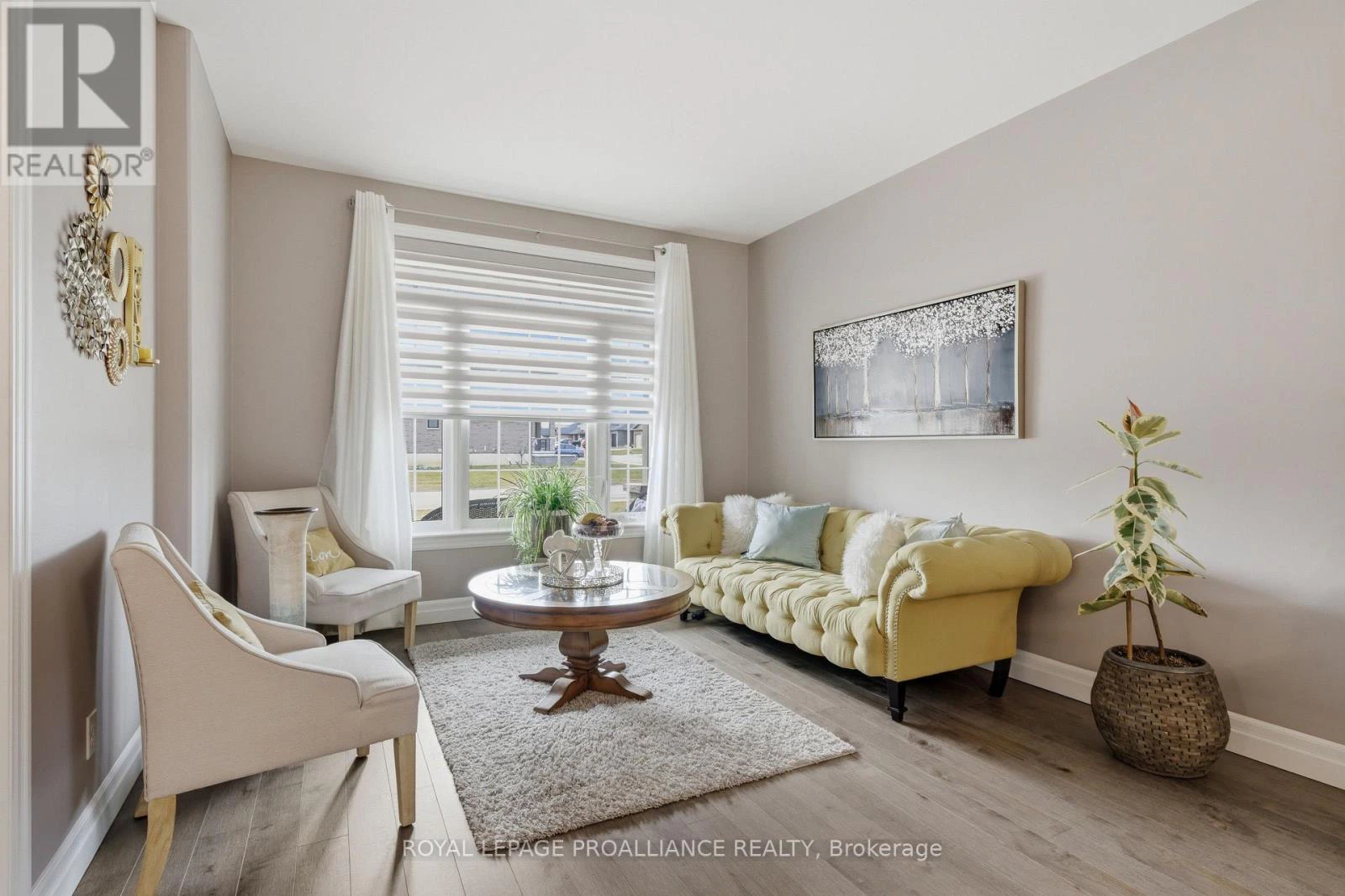 57 Appledene Drive, Quinte West, Ontario  K8V 0H6 - Photo 7 - X12963208