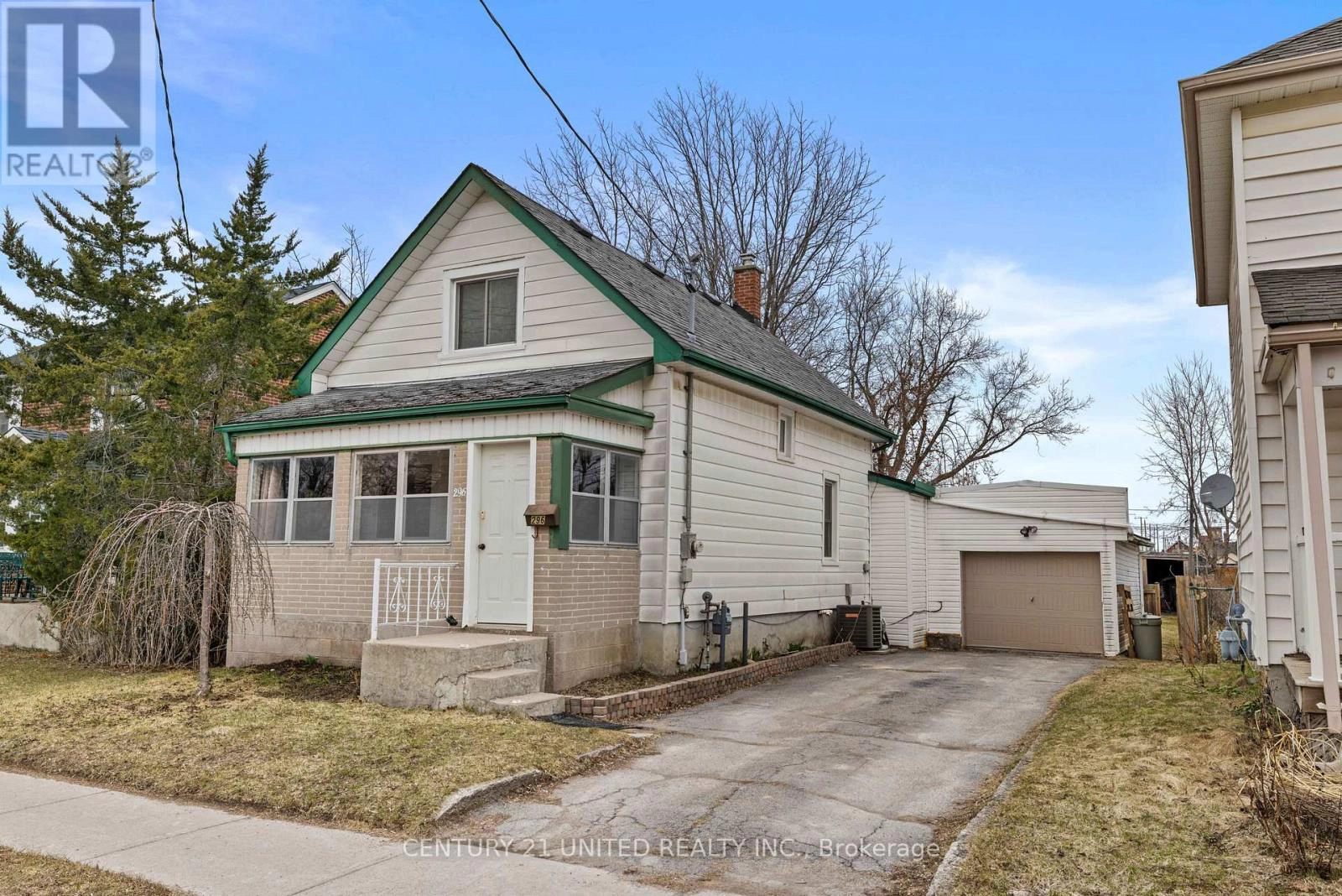 296 Mcgill Street, Peterborough, Ontario  K9J 1W5 - Photo 1 - X12965316