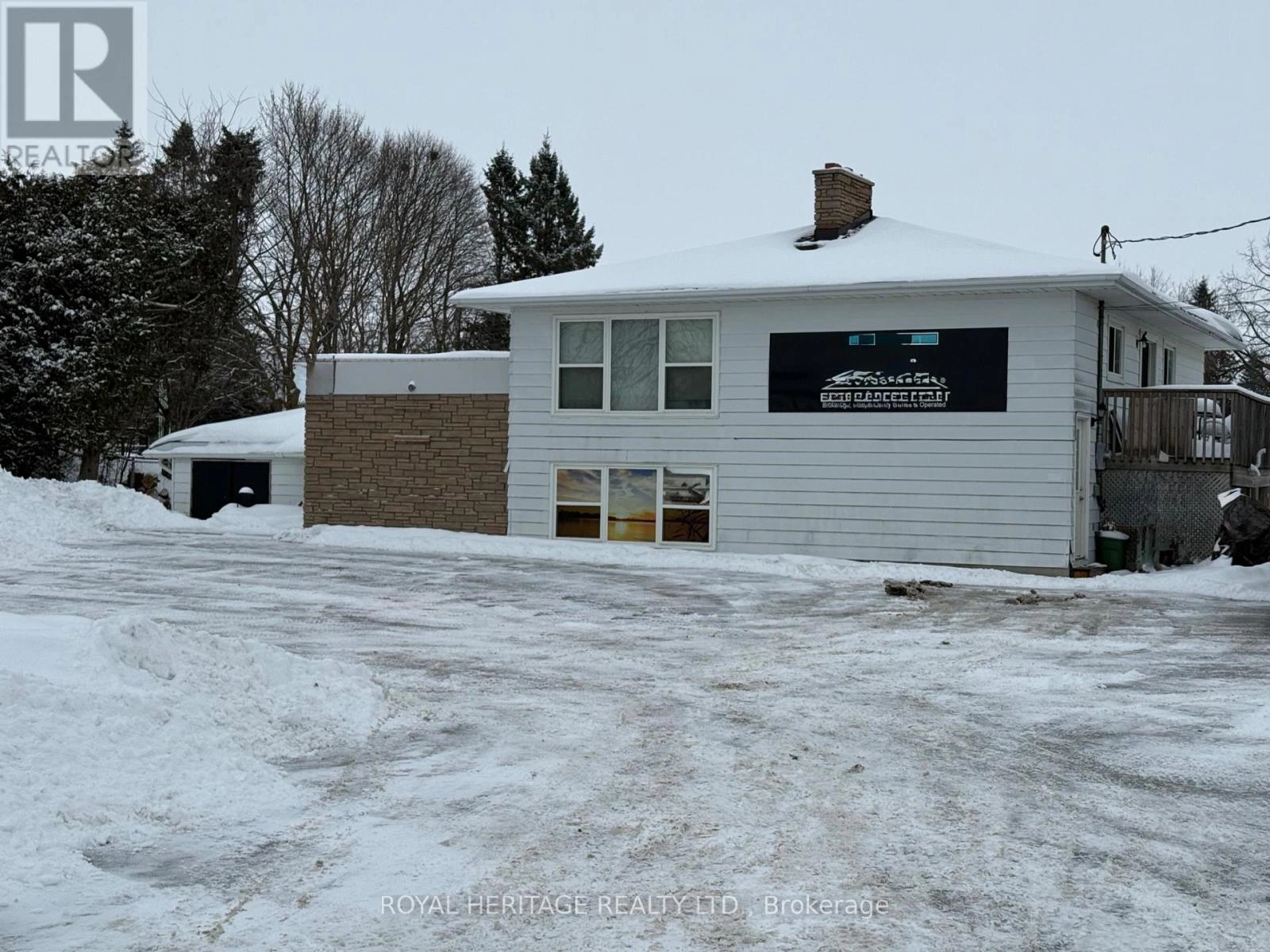 20 Pigeon Lake Road, Kawartha Lakes, Ontario  K9V 4R6 - Photo 1 - X12658902