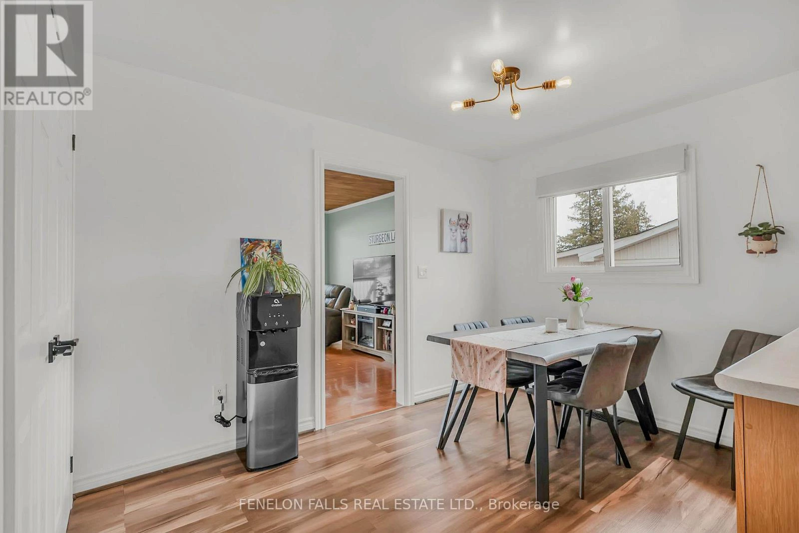 30 Jones Avenue, Kawartha Lakes, Ontario  K0M 1G0 - Photo 15 - X12967894