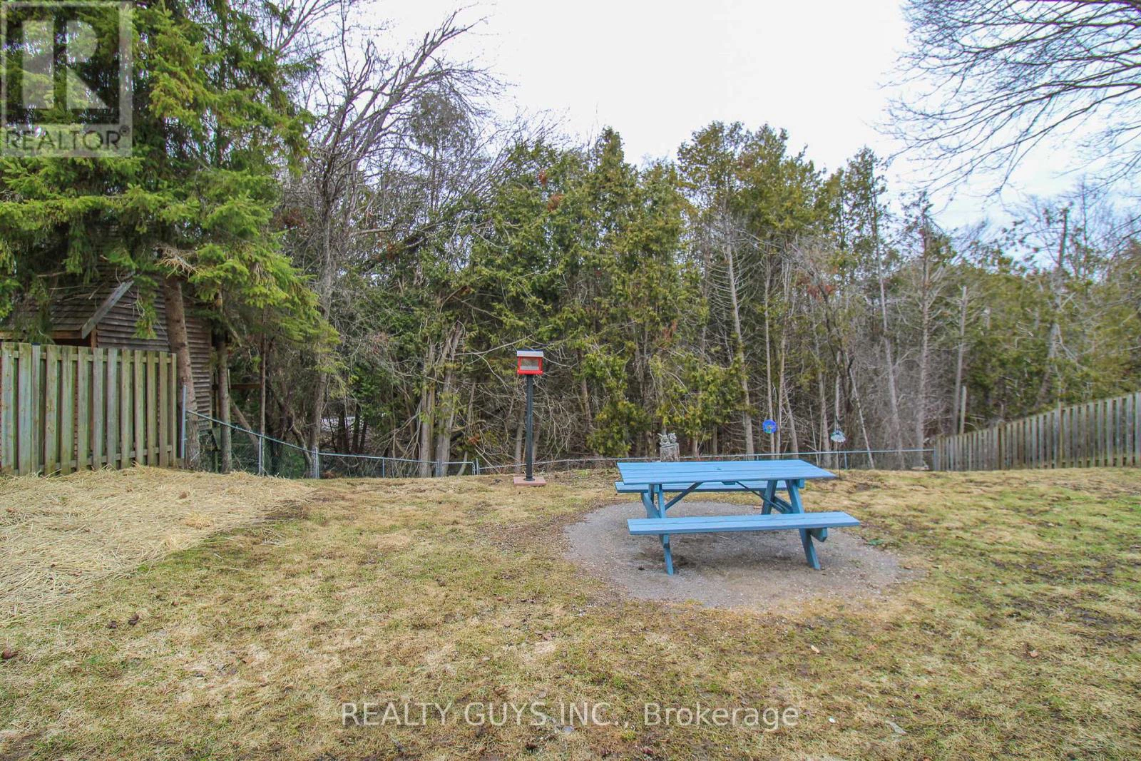 1594 Redwood Drive, Peterborough, Ontario  K9K 1B4 - Photo 9 - X12971028