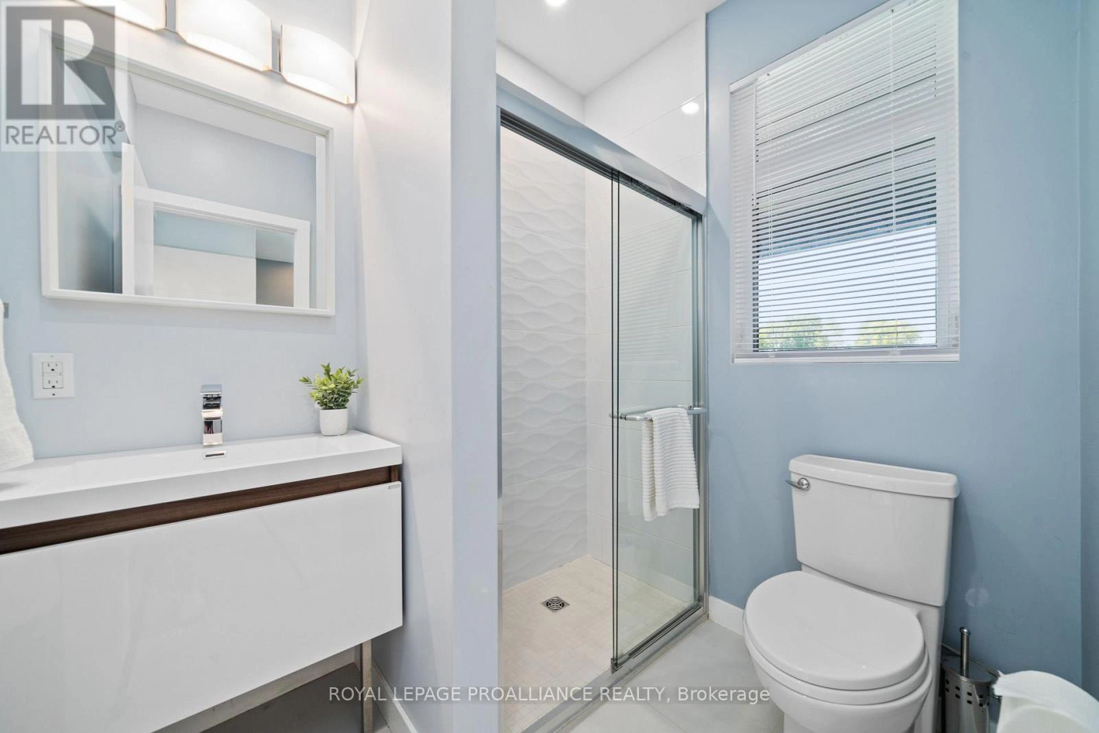 2670 County Road 8, Prince Edward County, Ontario  K0K 2T0 - Photo 37 - X12971186