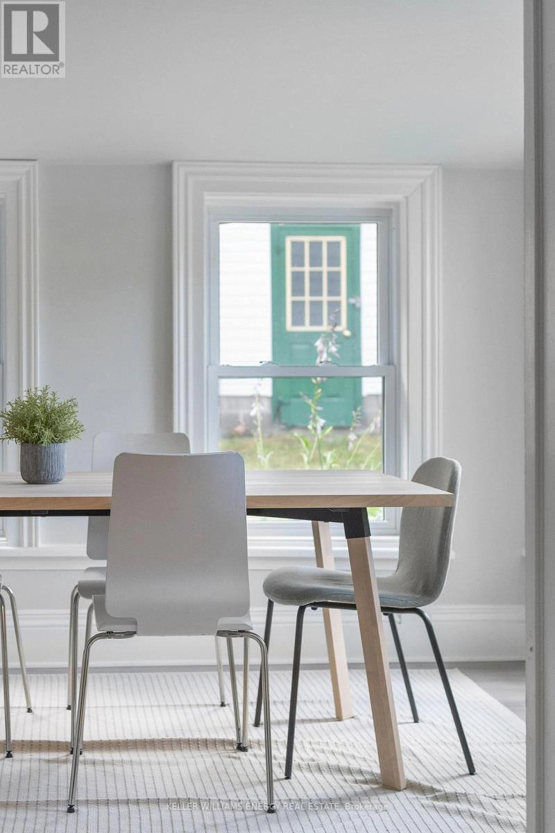 58-60 Picton Main Street, Prince Edward County, Ontario K0K 2T0 - Photo 16 - X12840998