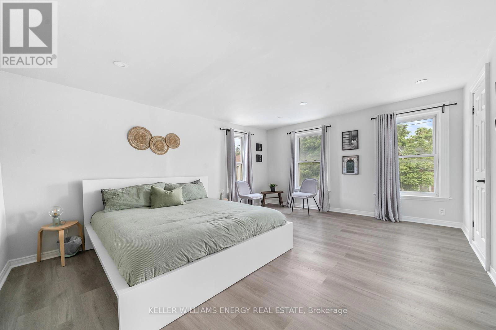 58-60 Picton Main Street, Prince Edward County, Ontario K0K 2T0 - Photo 23 - X12840998